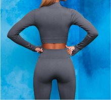 Load image into Gallery viewer, Women's Tight-fitting Moisture Wicking Yoga Suit Suit