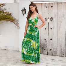 Load image into Gallery viewer, Long Holiday Beach Dress