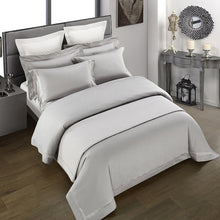 Load image into Gallery viewer, Luxury 100% Natural Cotton Hypoallergenic Quilt Cover Set
